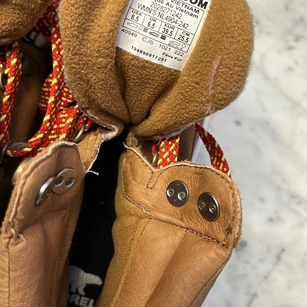 Sorel Kinetic Breakthru Conquest Waterproof boot size 8 New - Picture 11 of 14